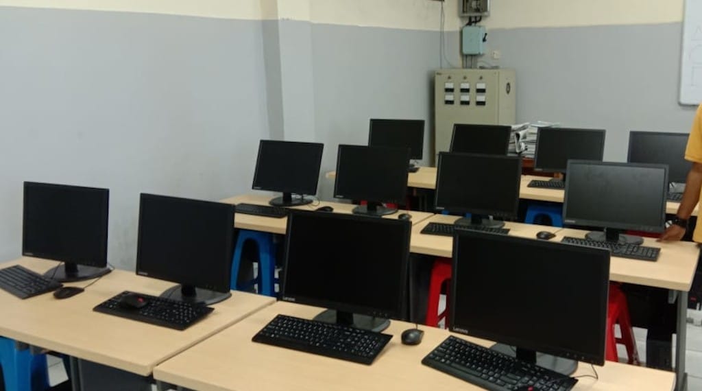 Laboratprium Komputer Sekolah Vianney TK SD 2020